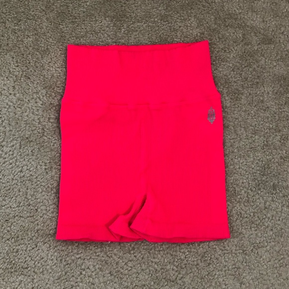 Free People Happiness Runs Ribbed Shorts In Neon Pink. NWOT! Sz XS/S & M/L - Picture 7 of 8